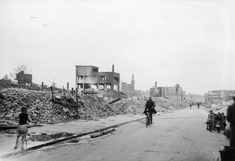 foto van verwoeste panden aan de Goudscheweg