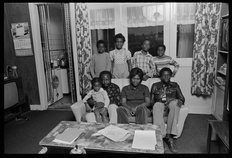 Bewoners_familie_Justus_van_Effen_Rotterdam_1974JANHENDERIK.jpg