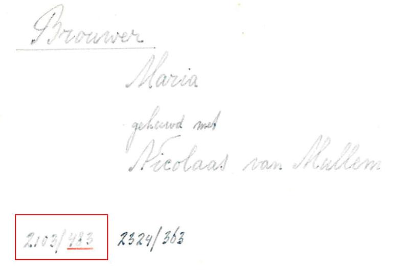 Een indexkaart met daarop de achternaam en voornaam van een persoon welke voorkomt in het Notarieel archief van Rotterdam. Ook staan er verwijzingen op naar een inventarisnummer en een pagina of aktenummer.