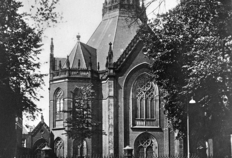 De Zuiderkerk aan de Glashaven.