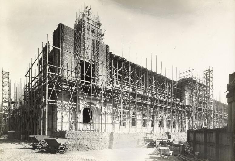 De vorderingen van de bouw in mei 1917.
