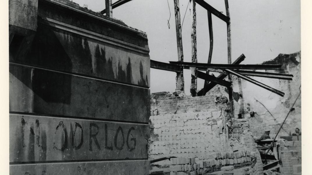 Puinresten na het bombardement van 14 mei 1940.
